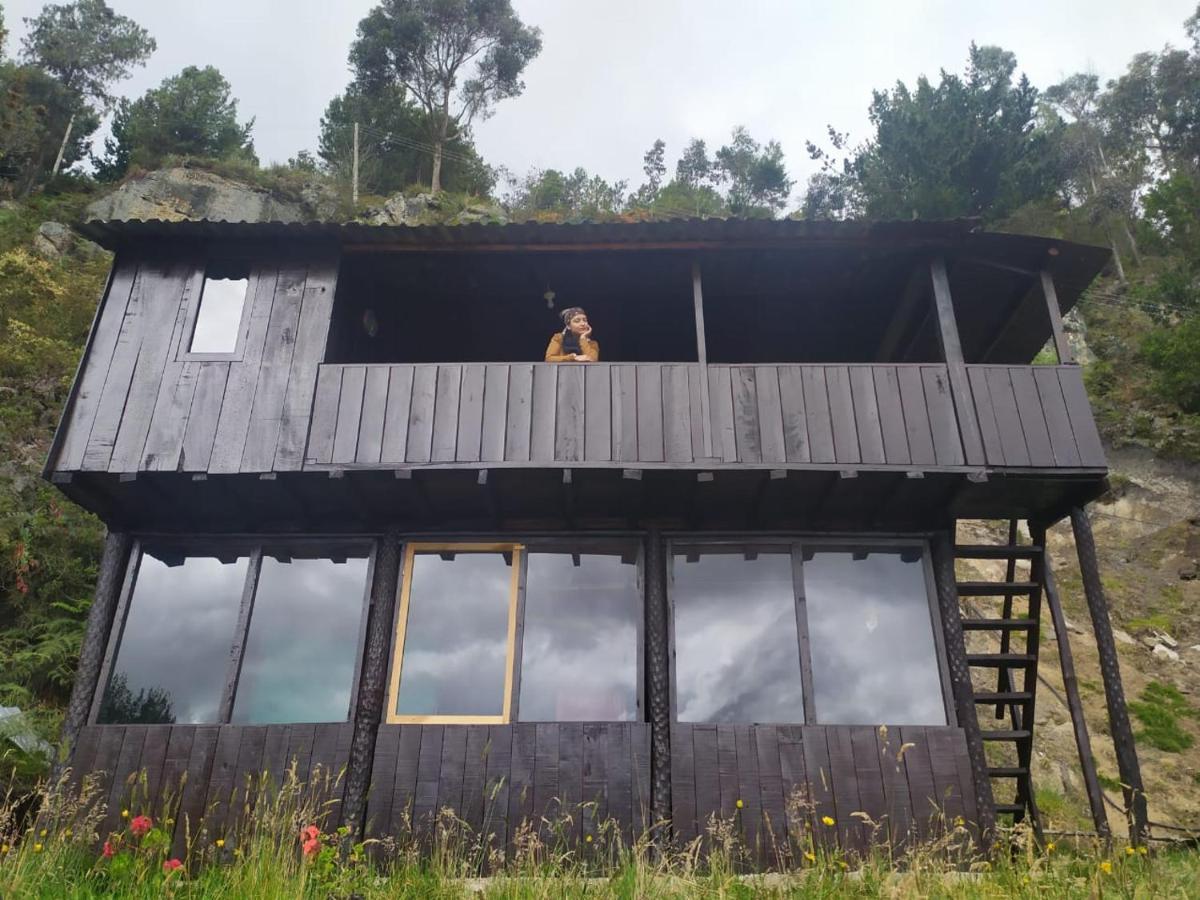 Madervill Hospedaje Aquitania Bagian luar foto